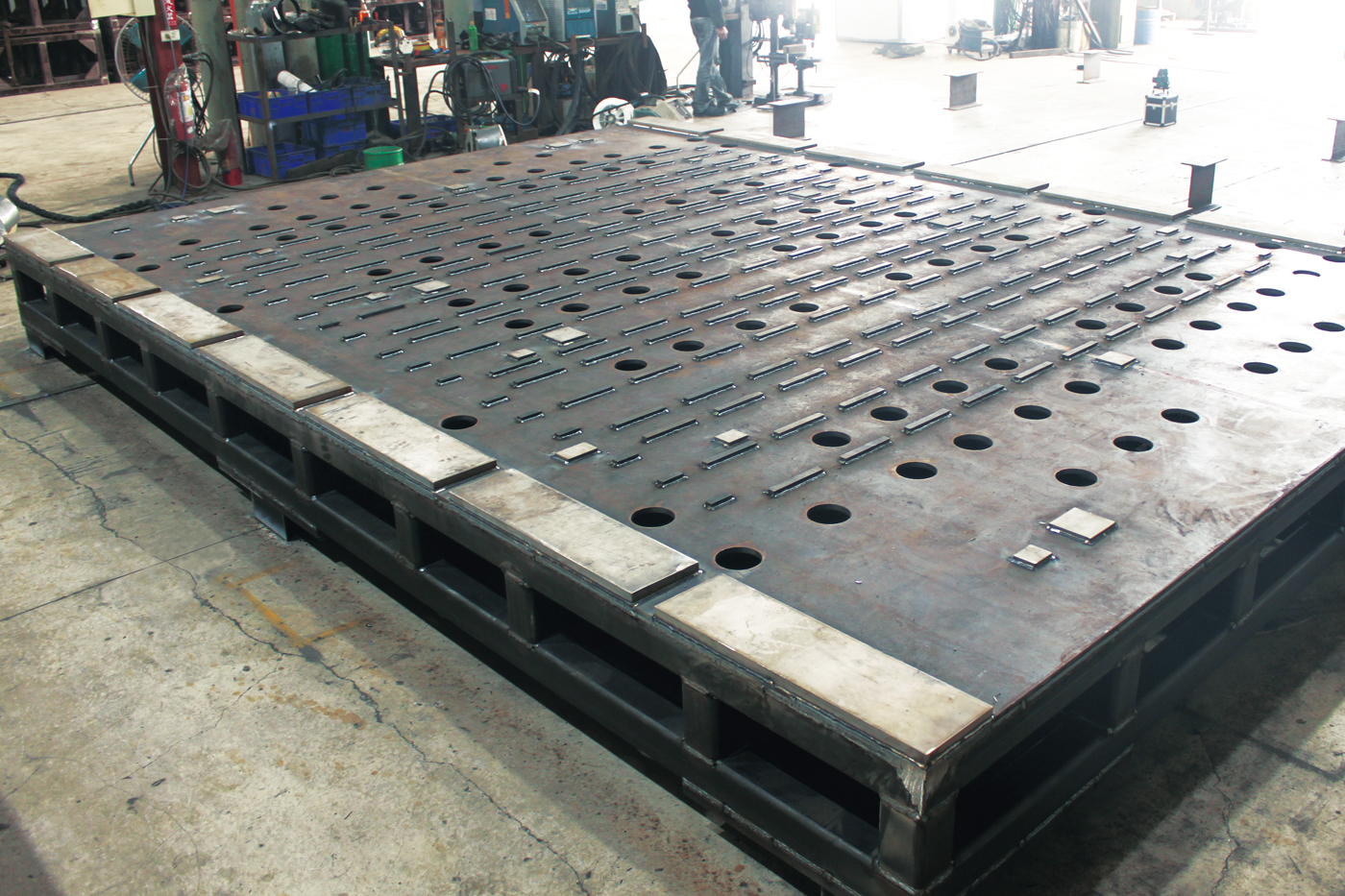 Welding Frame,CNC Assembly Contract Manufacturing,CNC Milling Machine,